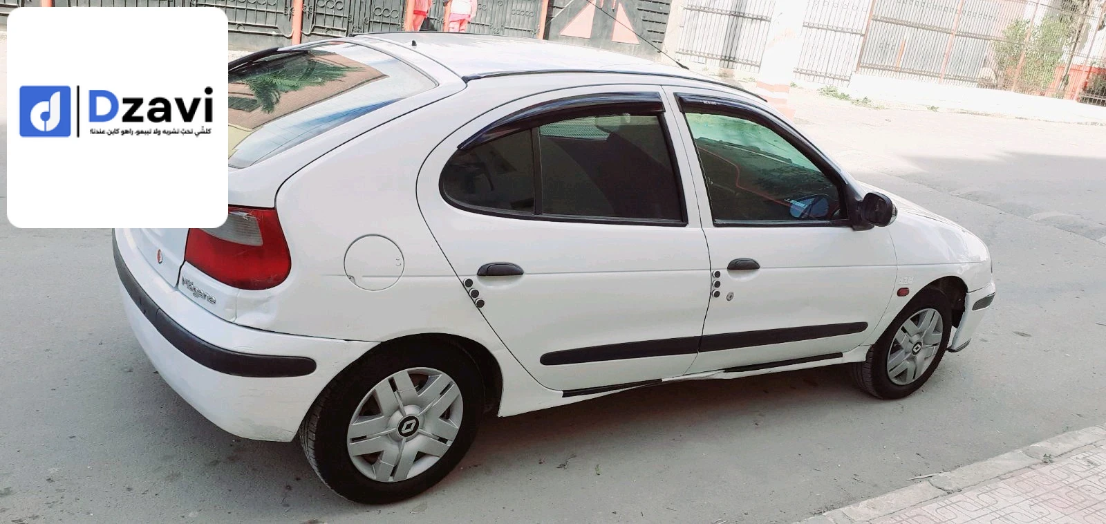 Voitures Renault à 19 SETIF